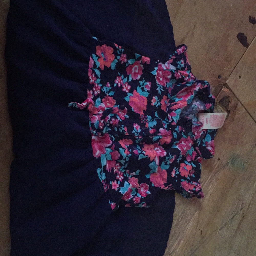 Girls dress